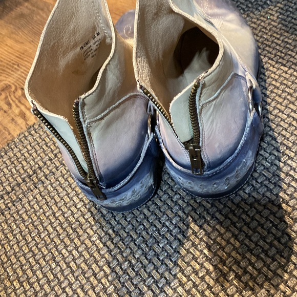 Freebird Cali Tie Dye Ankle Booties 10 - Picture 3 of 8